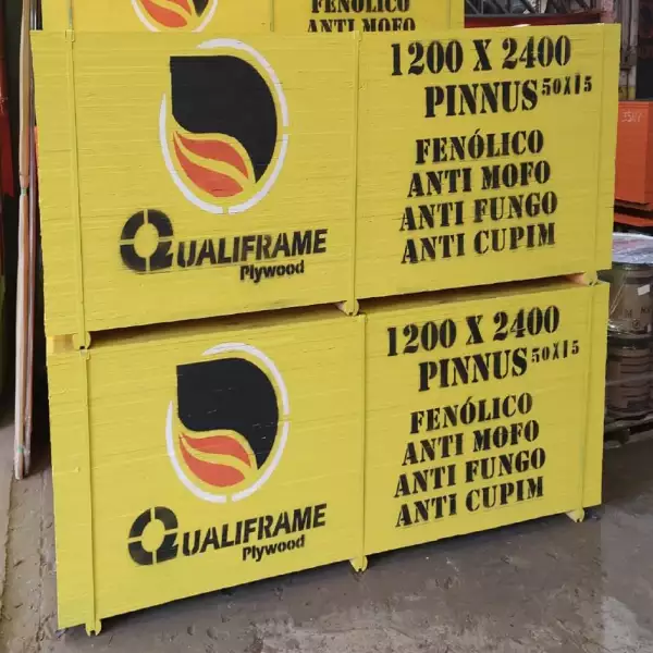Compensado Qualiframe 1ª Linha - 1,20 x 2,40m - 10mm